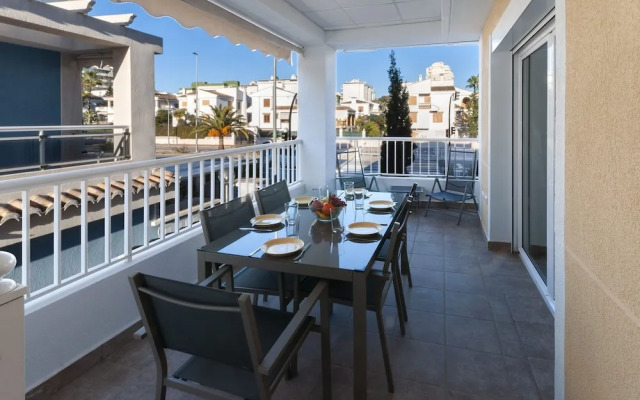 Golden in Gandia With 3 Bedrooms and 3 Bathrooms
