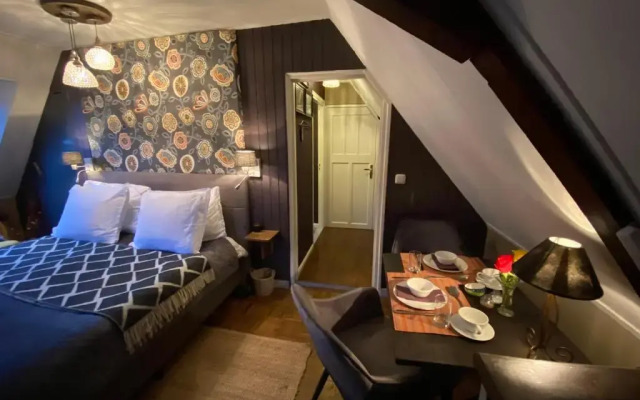 Agapanthus bed and breakfast