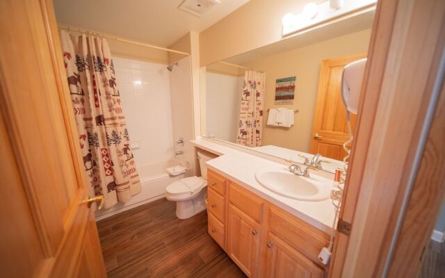 Gateway Lodge 5099 by SummitCove Vacation Lodging
