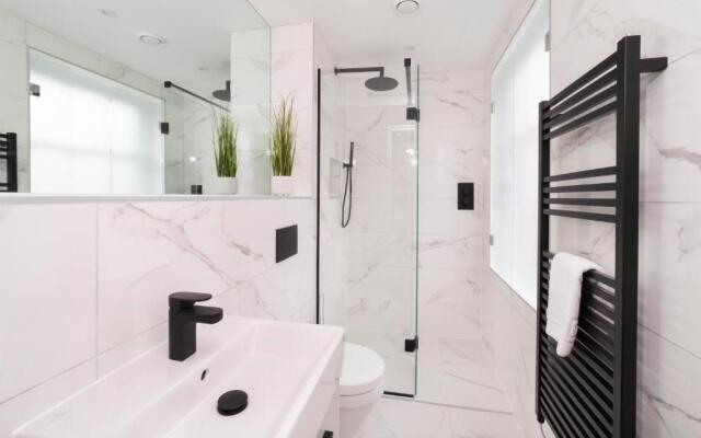 Bootham House Luxury apartment 7