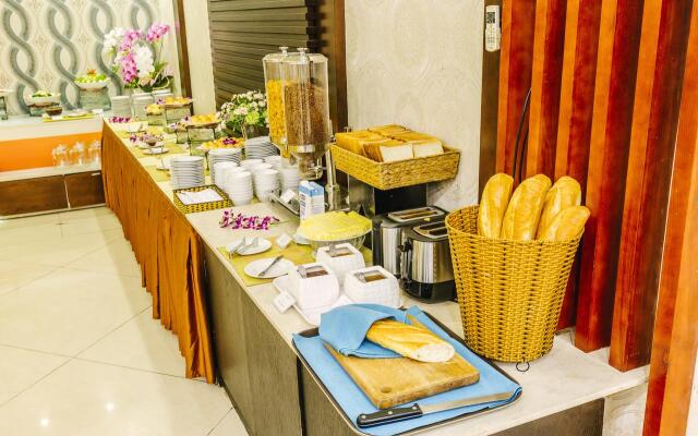 Viet Lotus Saigon Hotel