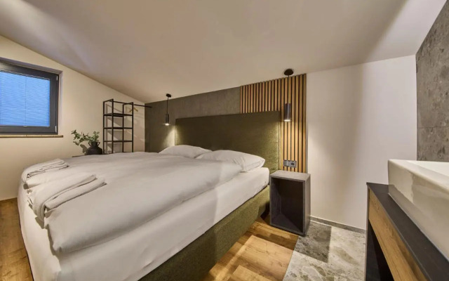 MiLa Apartments