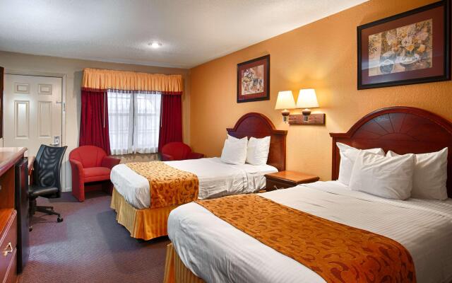 Best Western Delhi Inn