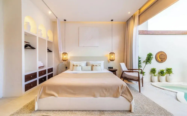 Romantic 2 Private Suites Villa Canggu