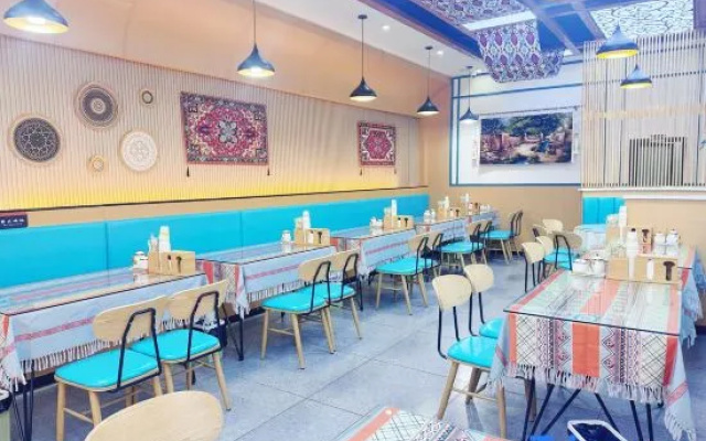 lume stay – Restaurant – Urumqi
