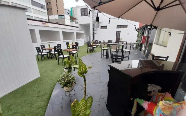 Green Orchid Hostel