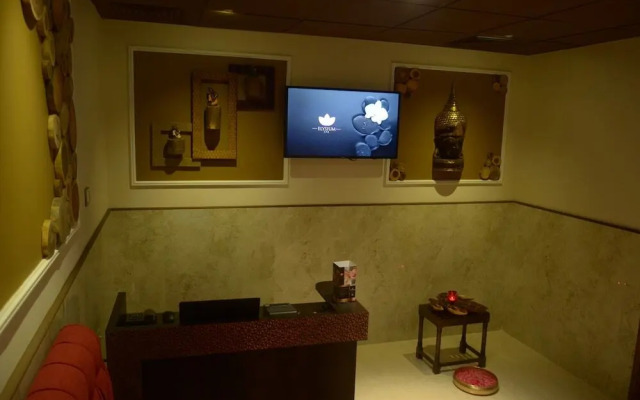 PR Grand Guindy