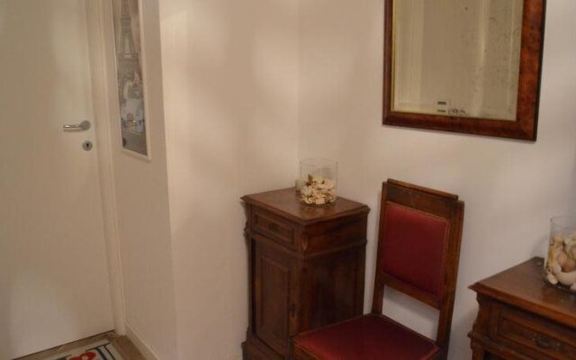 My Room Center
