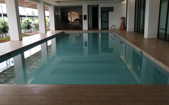 Zen66 @ Roxy Serviced Apartment