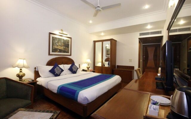 Oyo 1100 Hotel Kwality Regency