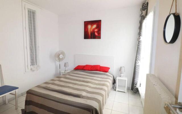 Maison Le Grau-du-Roi, 3 pièces, 6 personnes - FR-1-307-6