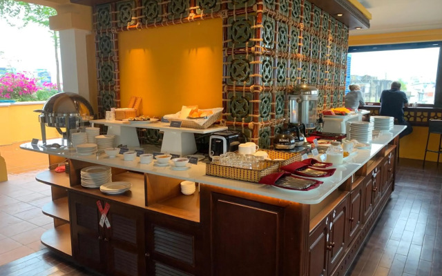 Duc Vuong Saigon Hotel - Bui Vien