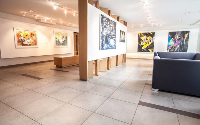 Lavish Suites - One Bedroom Loft