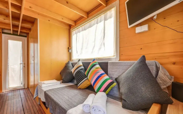 The Homeboat Company Mar del Plata Alghero