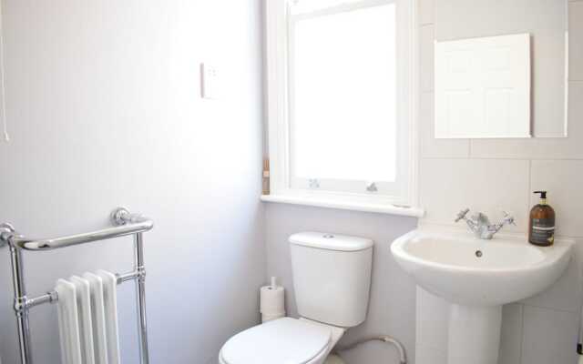 2 Bedroom Flat in Earlsfield