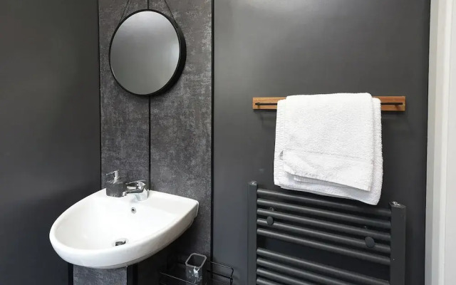 Ocho Homes by Eight Continents