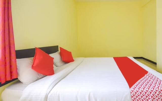 OYO 24331 Rose Park Inn