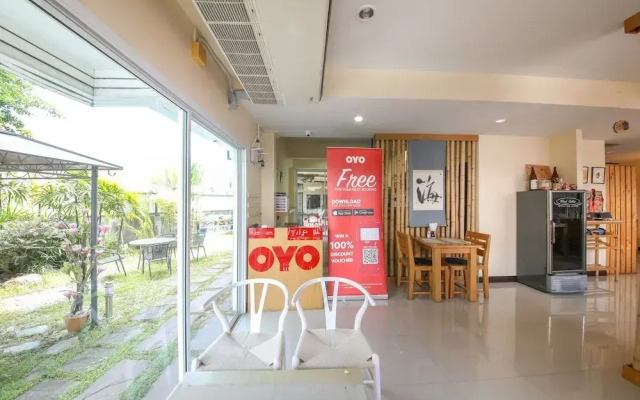 Oyo 368 Aoi Apartment