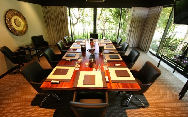 Mauna Kea Residences