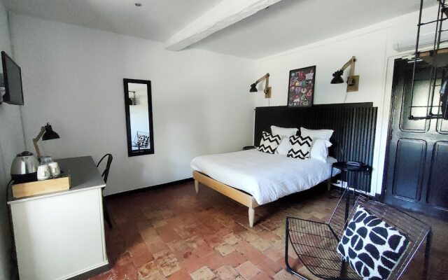 Hotel  L'Art Des Mets By Cote Jardin