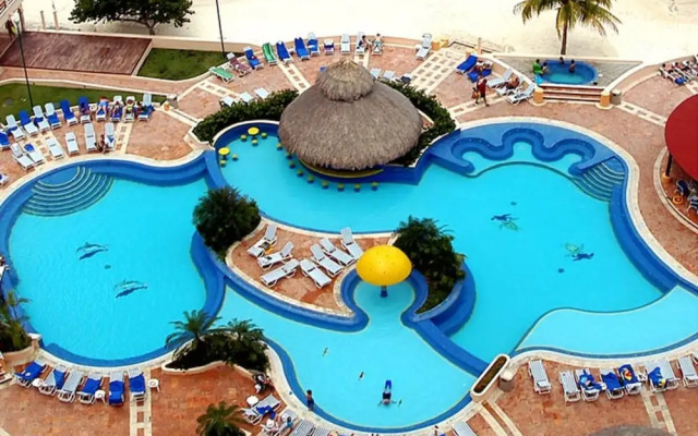 Hotelcoz All Inclusive