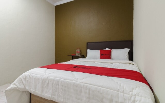 RedDoorz near Cikampek Mall Karawang