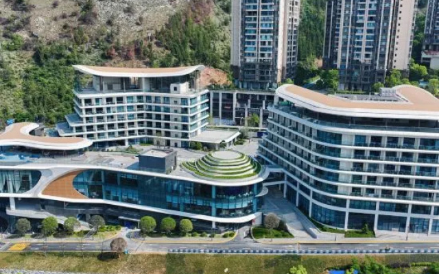 Wingate by Wyndham Chongqing Wushan – Outside – Chongqing
