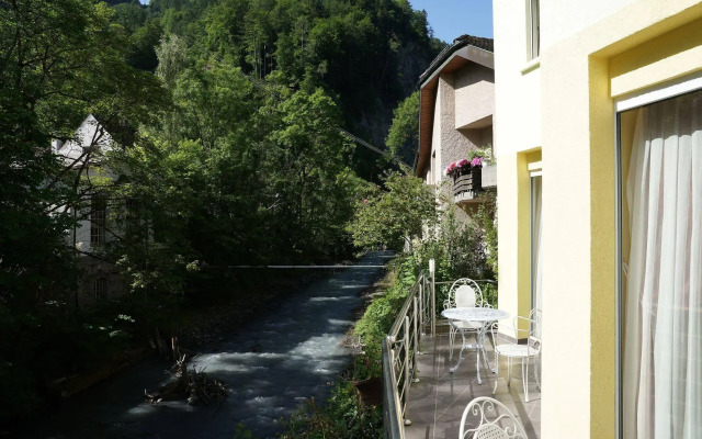Esos Hotel Quelle