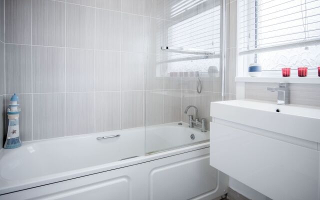 Pencw Valley View - 3 Bed Apartment - Saundersfoot