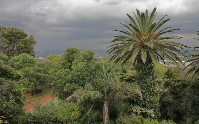 Northcliff Manor Guest House