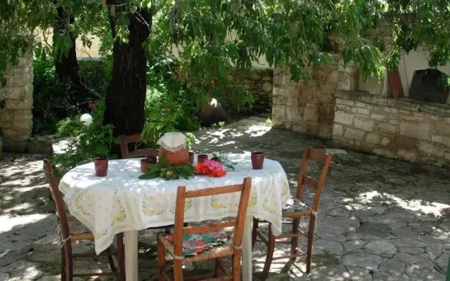 Choulou Village Apartments