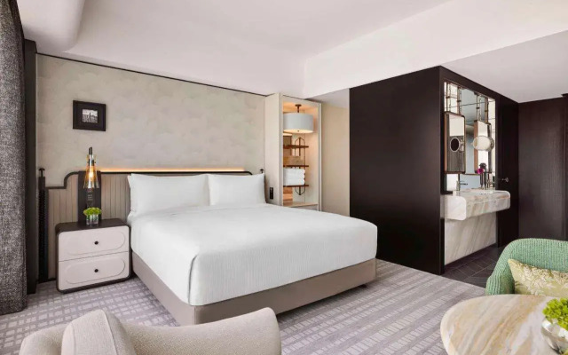 Hilton Shanghai City Center