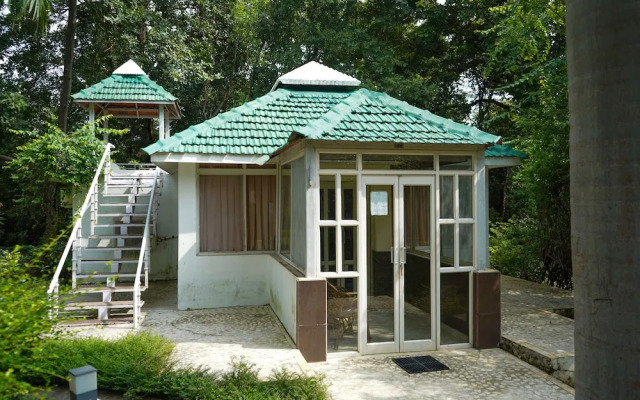 Village Machaan Resort