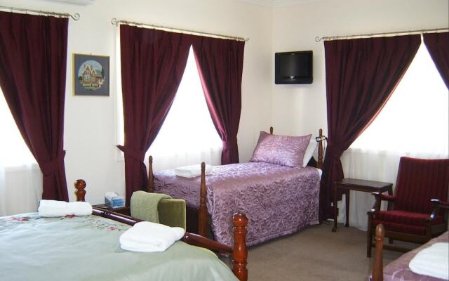 Gloucester on Avon Bed & Breakfast