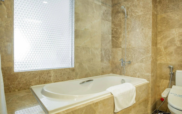 Nesta Hotel Ha Noi