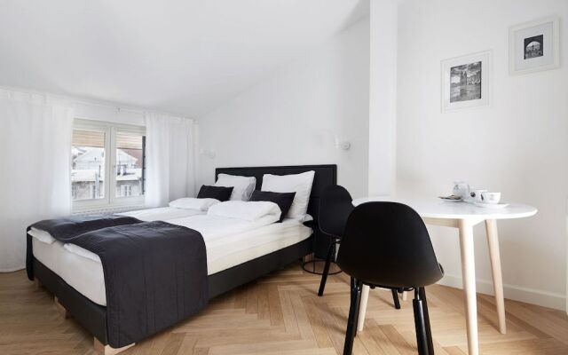 St Agnes Apartments Old Town