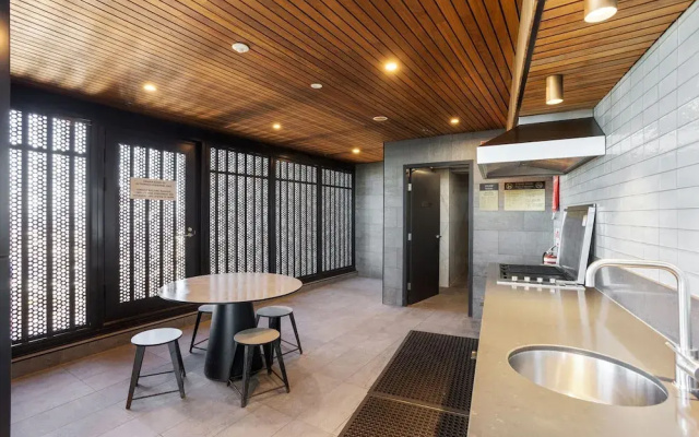 52nd Floor With Panoramic Views of Brisbane City