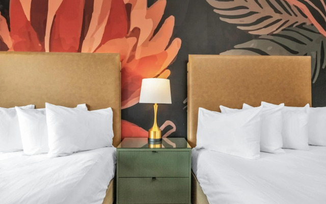 Nob Hill Hotel
