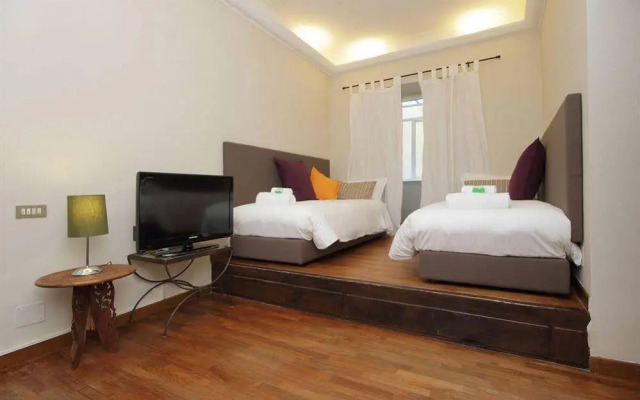 Short Stay Rome Apartments Colosseum