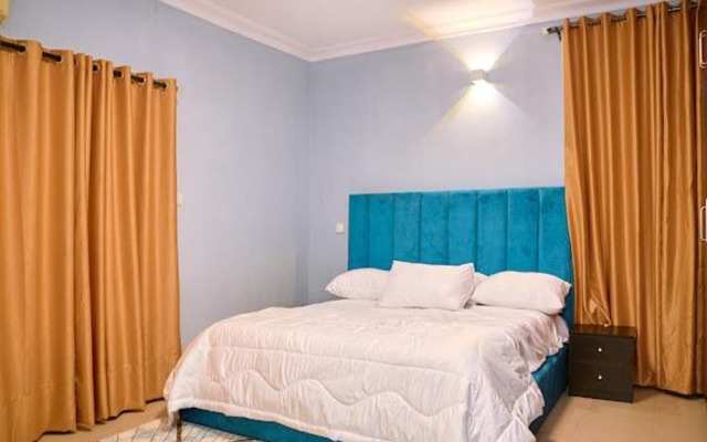 Stunning 3-bed Apartment in Osapa Lekki