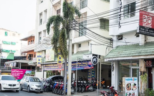 Domingo Hostel Donmuang