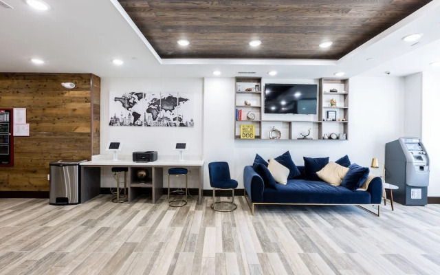 Hotel Ninety Five