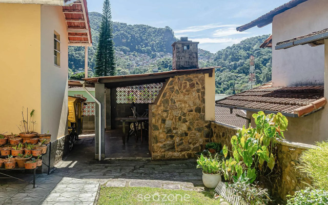 Chamosa e aconchegante casa em Petrópolis VGL041