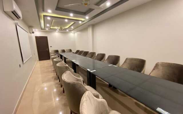Grand luxury Hotel