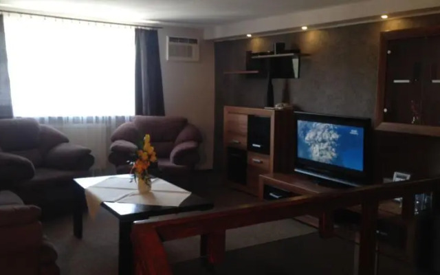 Hotel & Restauracja Glass