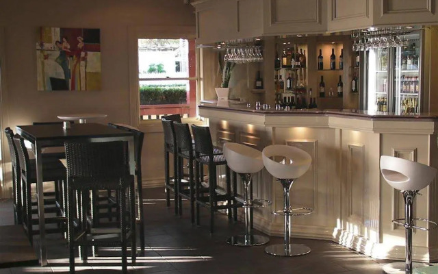 Ambassador on Ruthven