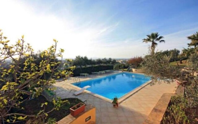 House With 5 Bedrooms in Marsala, With Wonderful sea View, Shared Pool, Enclosed Garden - 5 km From the Beach