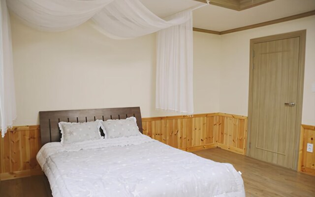 Gangneung The Ciel Spa Pension