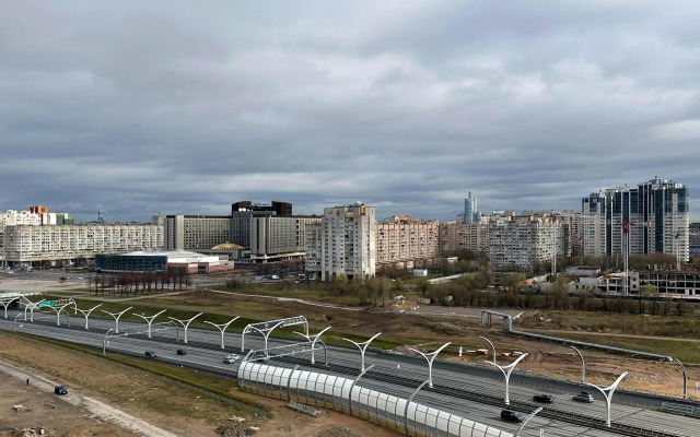 RoomyRoom (РумиРум) на улице Вадима Шефнера 4