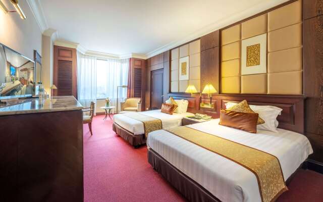 Ramada by Wyndham Bangkok Chaophya Park